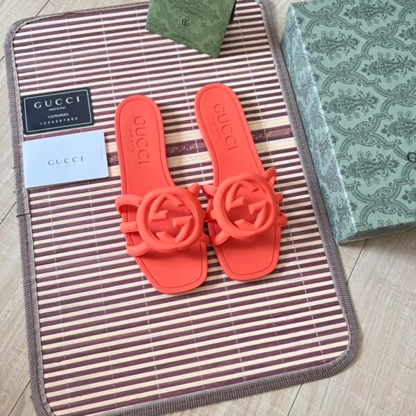 GG GG Rubber Slide - Slides