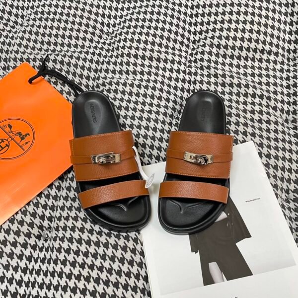 HM Oran - Sandals