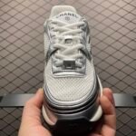 CC 22S Light Sneaker – Sneakers – Silver