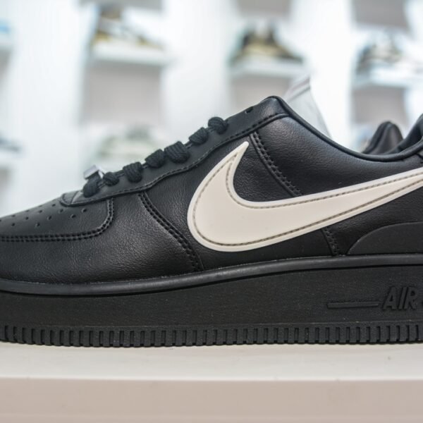 NK Air Force 1 Low Ambush Black/White - Sneakers