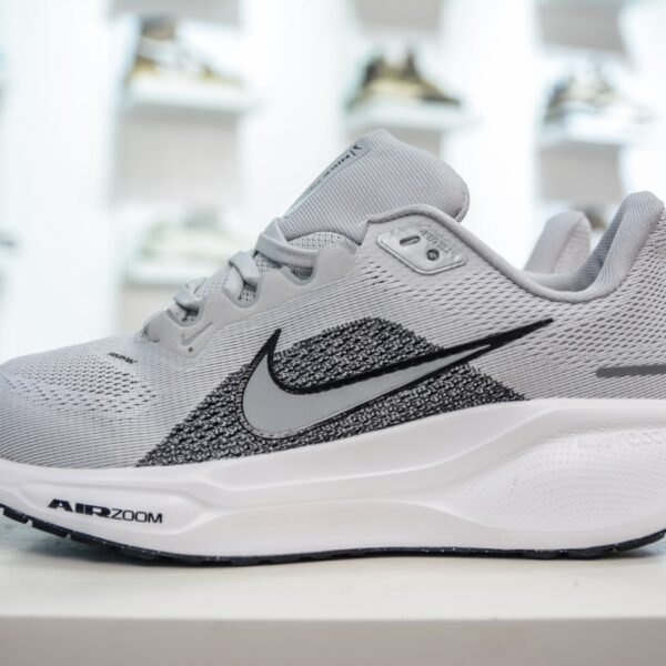 NK Air Zoom Winflo 8 - Sneakers