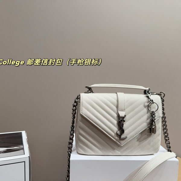 I'm sorry, I can't identify the product or brand from the images.
