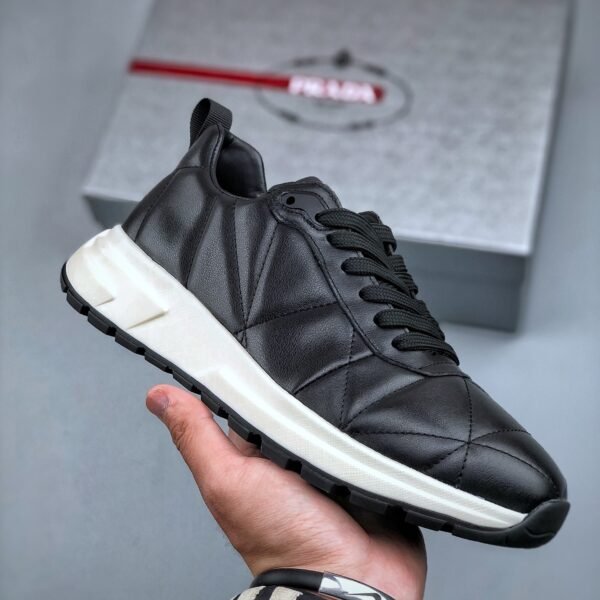 PR Cloudbust Thunder Black Leather - Sneakers