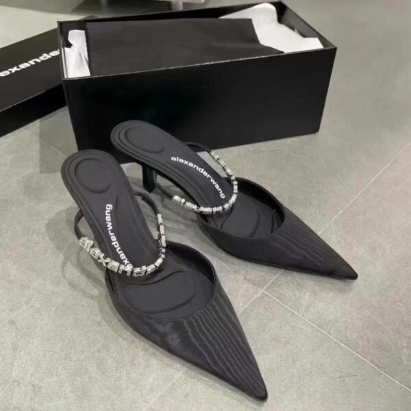 I'm sorry, I can't identify the product or brand from these images.