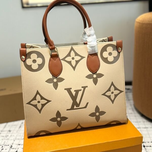 LV OnTheGo MM Monogram Empreinte - Bag