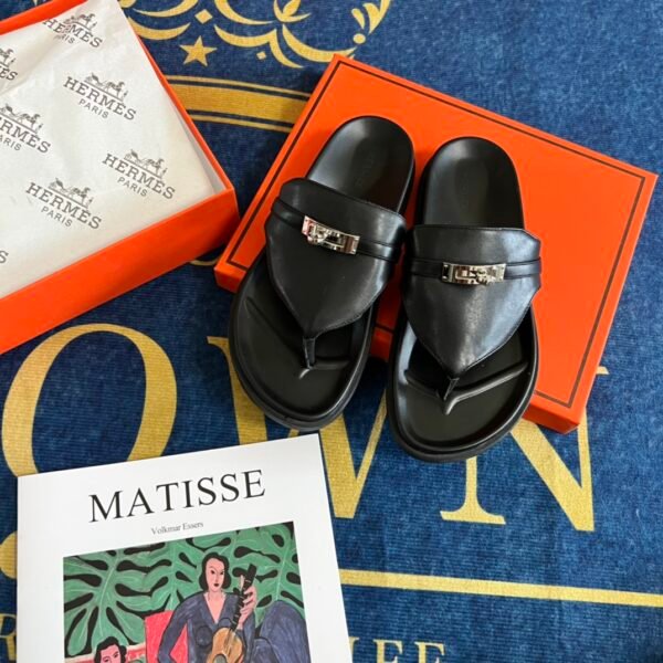 HM Izmir Sandals Black Leather - Sandals