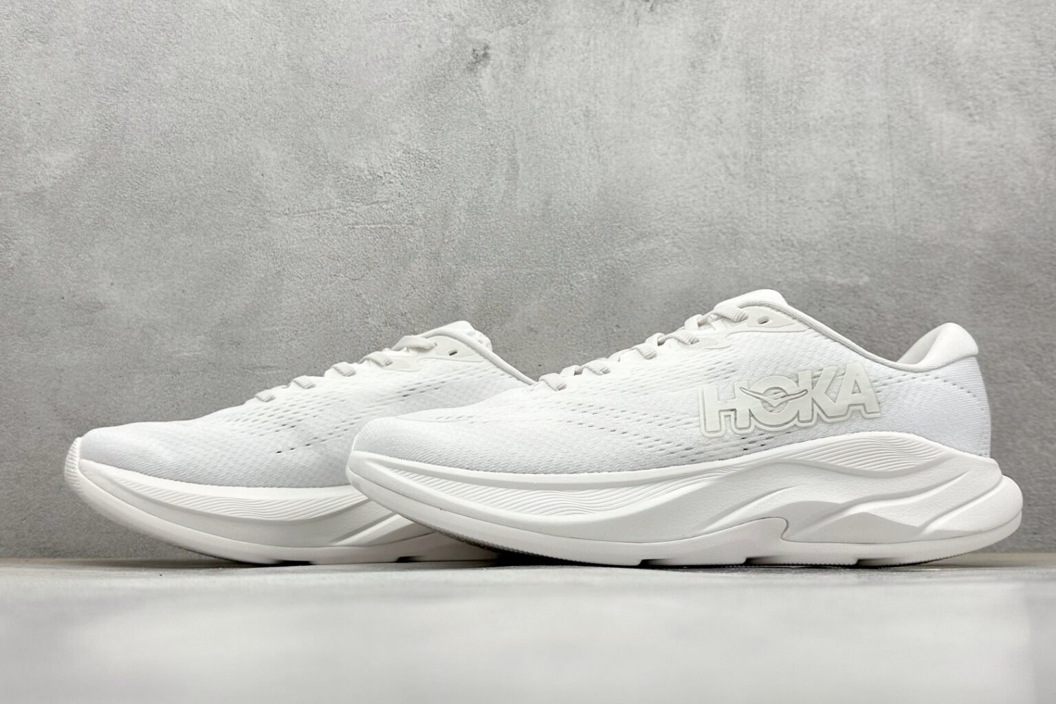 HOKA Rincon 3 White – Sneakers — 5