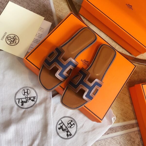 HM Oran Sandals - Sandals