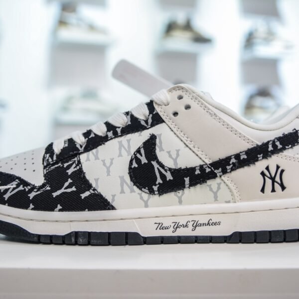 NK Dunk Low New York Yankees - Sneakers