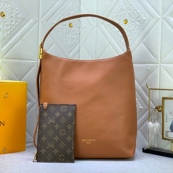 LV Lockme Bucket - Bag