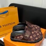 LV Waterfront Mule – Slide