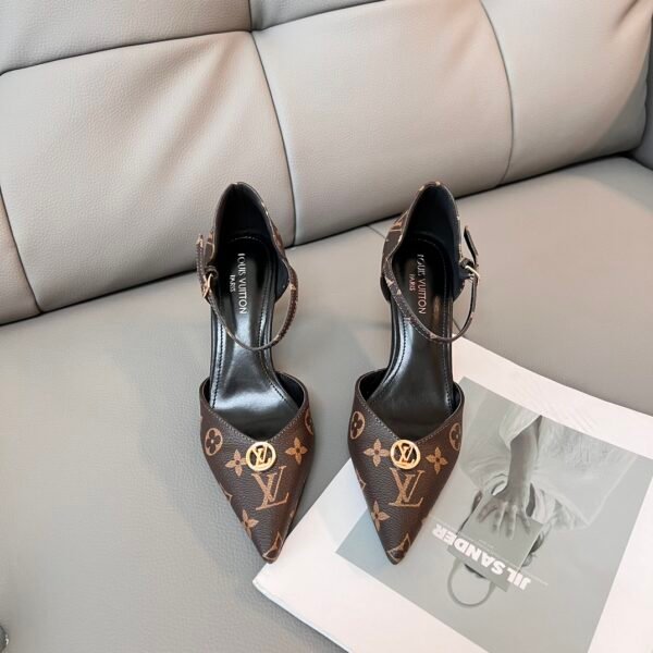LV Call Back Pump - Heels