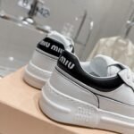 MIU Sneakers – Sneakers – White