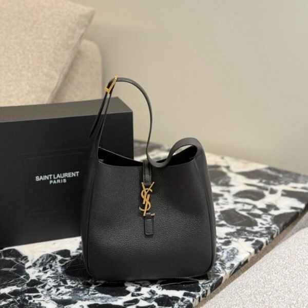 YSL Le 5 à 7 Hobo - Bag