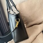 MIU Wander Matelassé Leather Black Leather – Bag