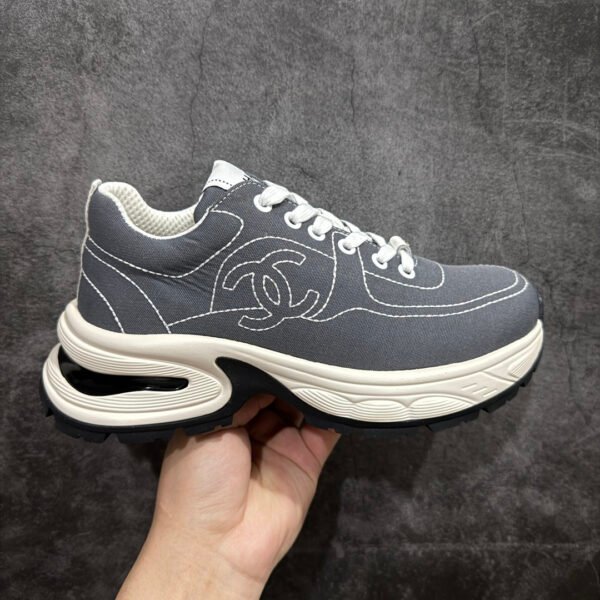 CC Logo Sneakers - Sneakers