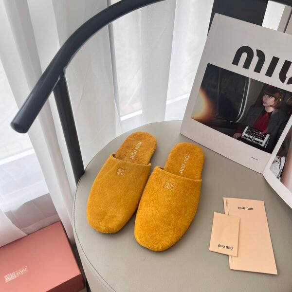 MIU Velvet Slippers - Shoes