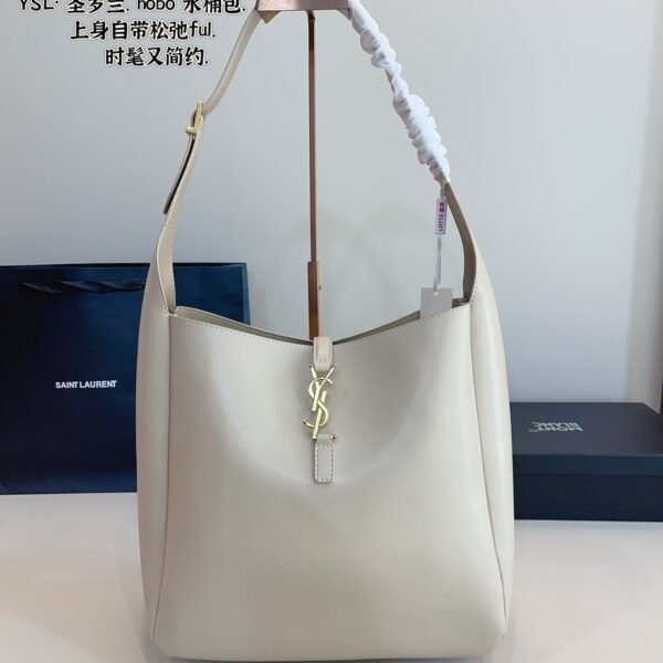 YSL Le 5 à 7 Hobo - Bag
