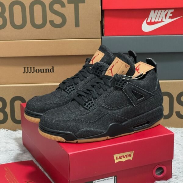 NK Air Jordan 4 Retro Levi's Black Denim 45 Black Denim - Sneakers