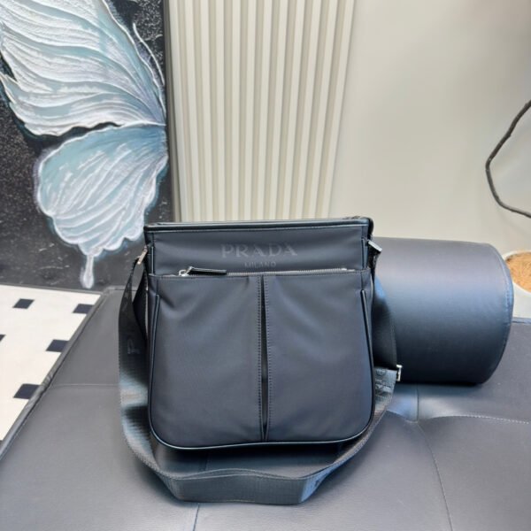 PR Nylon Messenger Bag Black Nylon - Bag