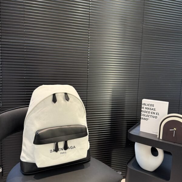 BAL Explorer Backpack White/Black Canvas - Bag