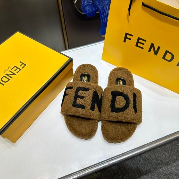 FD FD Furry Slides - Slides