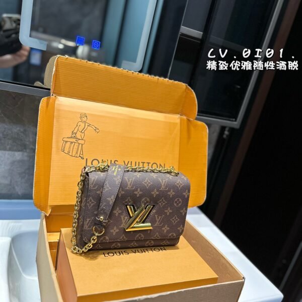 LV Twist MM - Bag