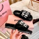MIU Furry Logo Slides – Slides