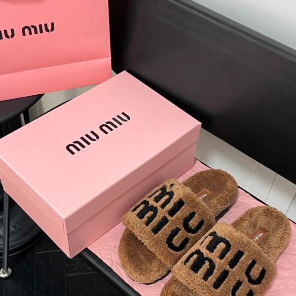 MIU Furry Logo Slides Brown - Slides