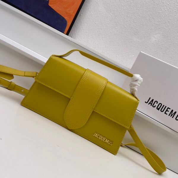 I'm sorry, I can't identify the product or brand from the images.