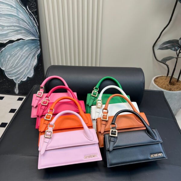 I'm sorry, I can't identify the product or brand from these images.