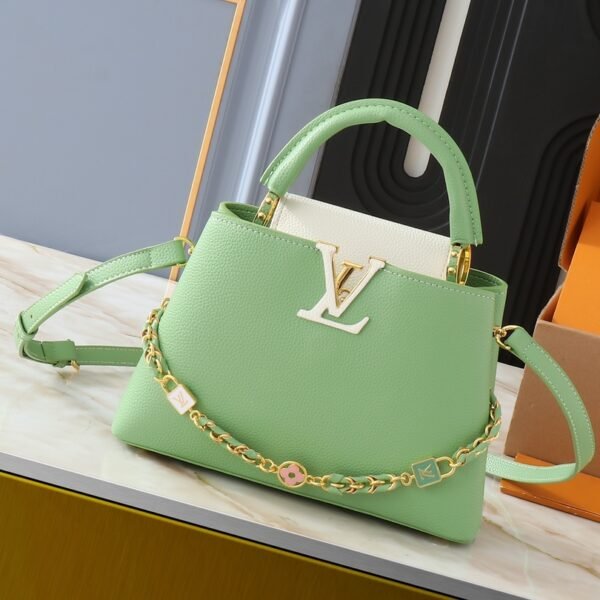 LV Capucines BB - Bag