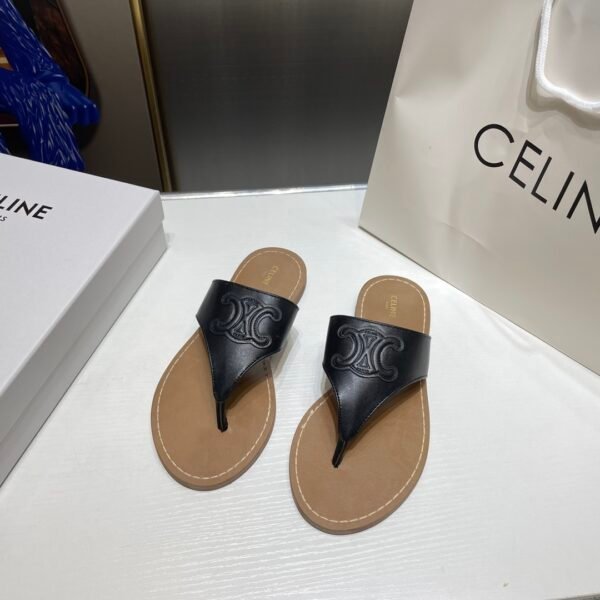 CEL Triomphe Thong Sandals - Sandals