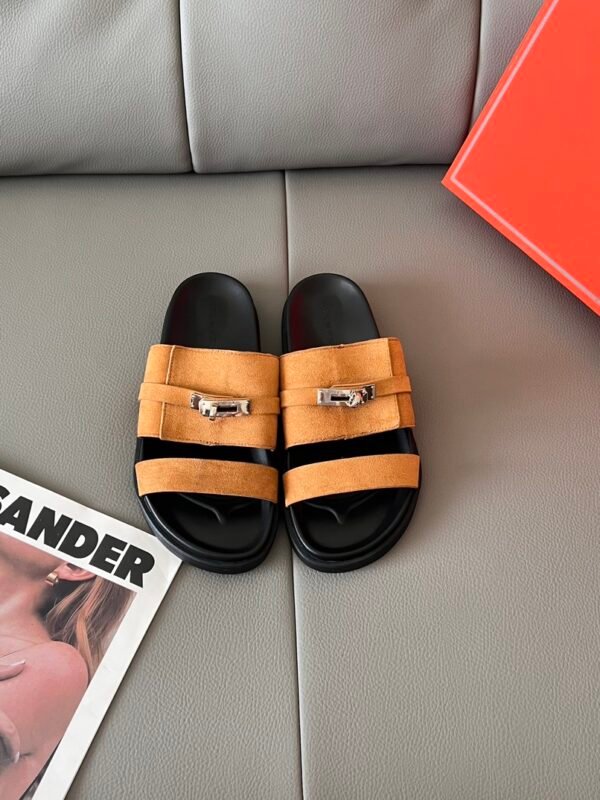 HM Izmir Sandals Gold Suede – Slides
