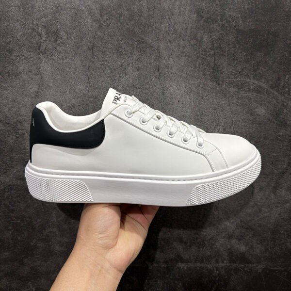 PR Downtown - Sneakers