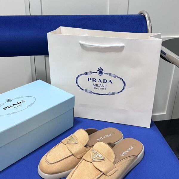 PR PR Logo Plaque Loafers - Shoes