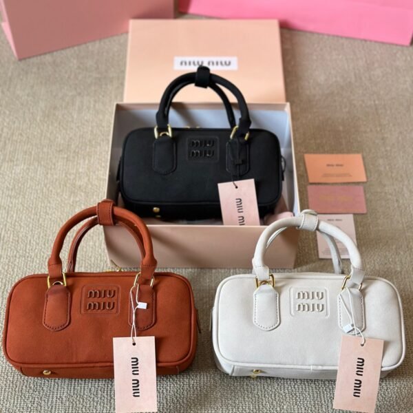 MIU Wander Matelassé Camera Bag Various Colors - Bag