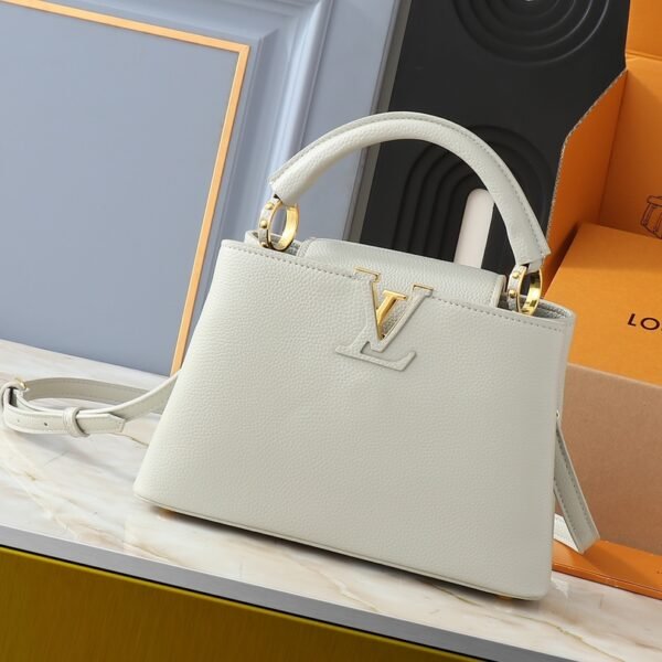 LV Capucines BB - Bag