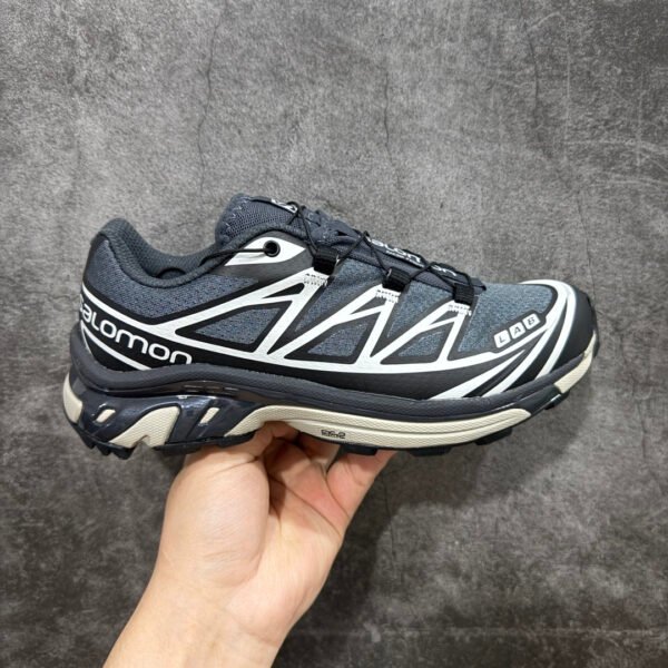 I'm sorry, I can't identify the product or brand from these images.