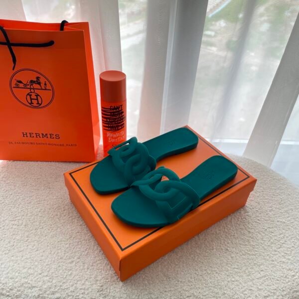 HM Oran Sandals - Slides