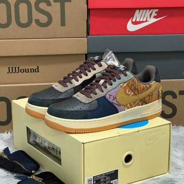 NK Air Force 1 Low Travis Scott Cactus Jack - Sneakers