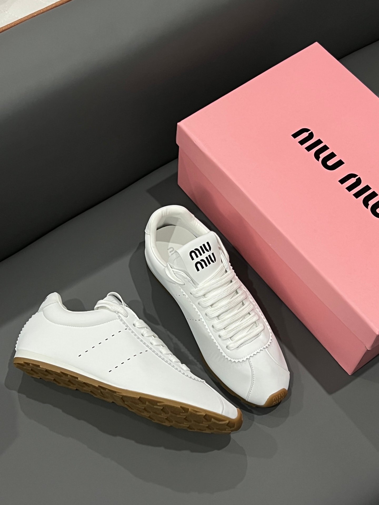 MIU Retro Trainer White - Sneakers - Image 3