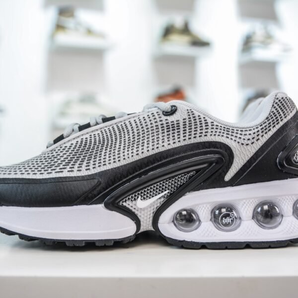 NK Air Max TW - Sneakers