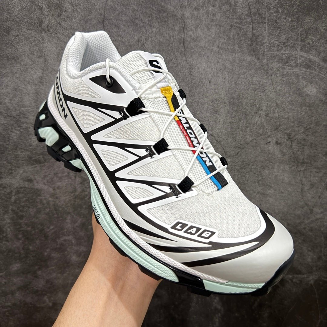I can't identify the brand from the images provided. - Image 3