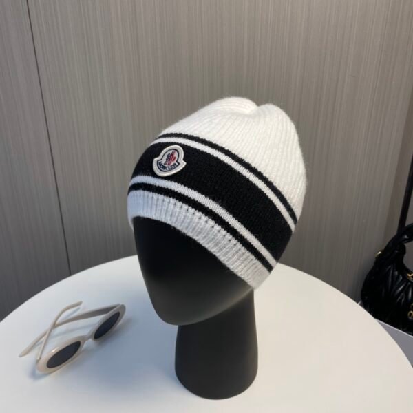 MCL Logo Beanie White/Black Wool - Hat
