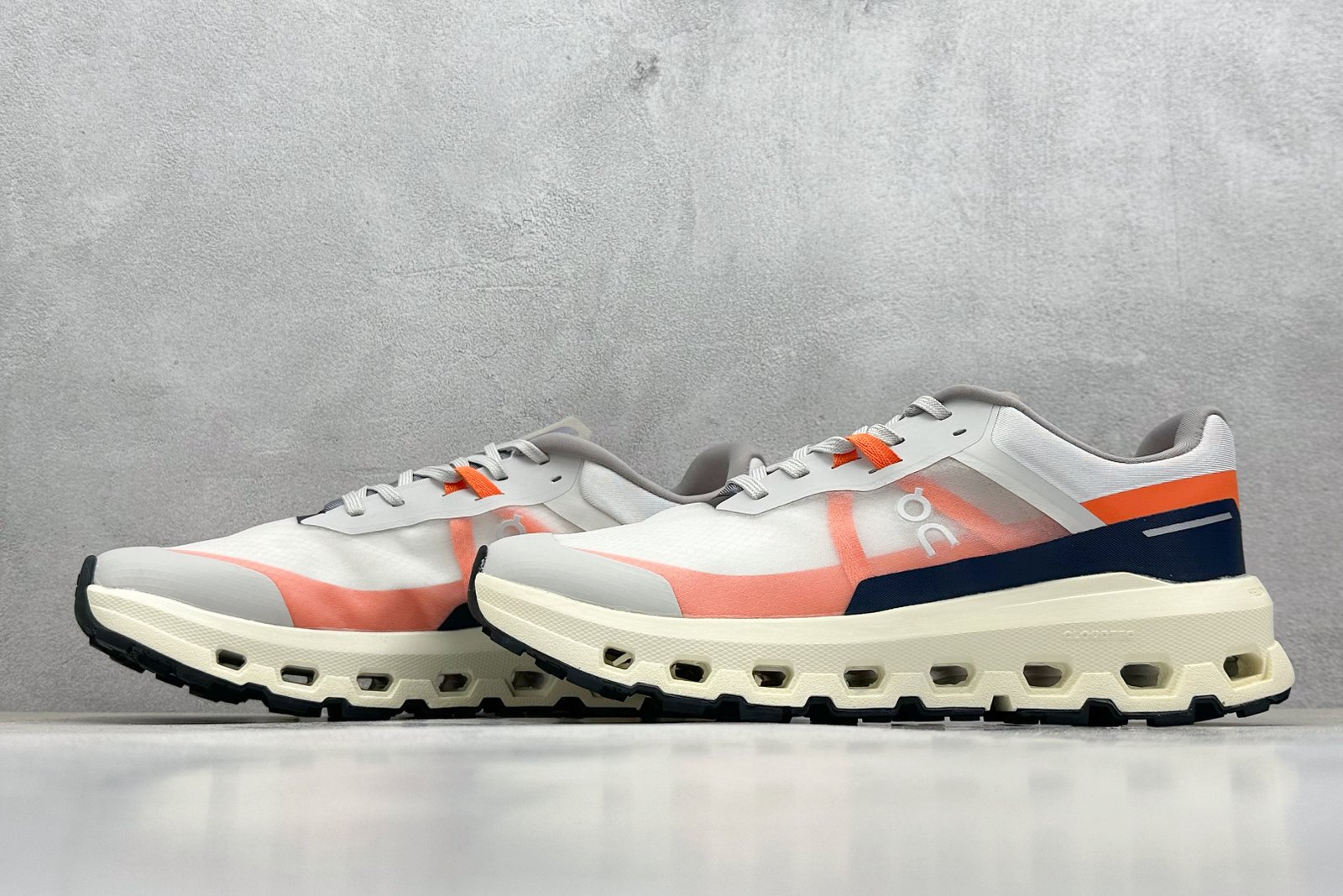 ON Cloudstratus White/Orange - Sneakers - Image 5