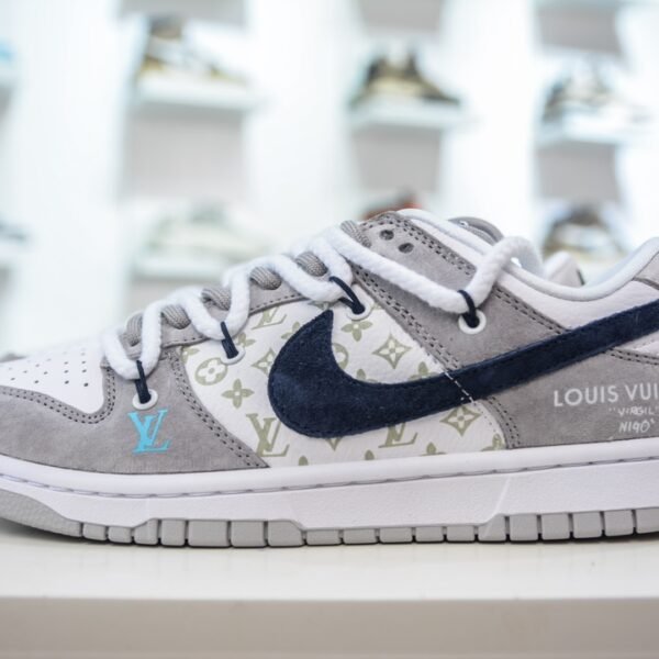 NK Dunk Low LV - Sneakers