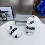 BAL Fluffy Slides White/Black – Slides