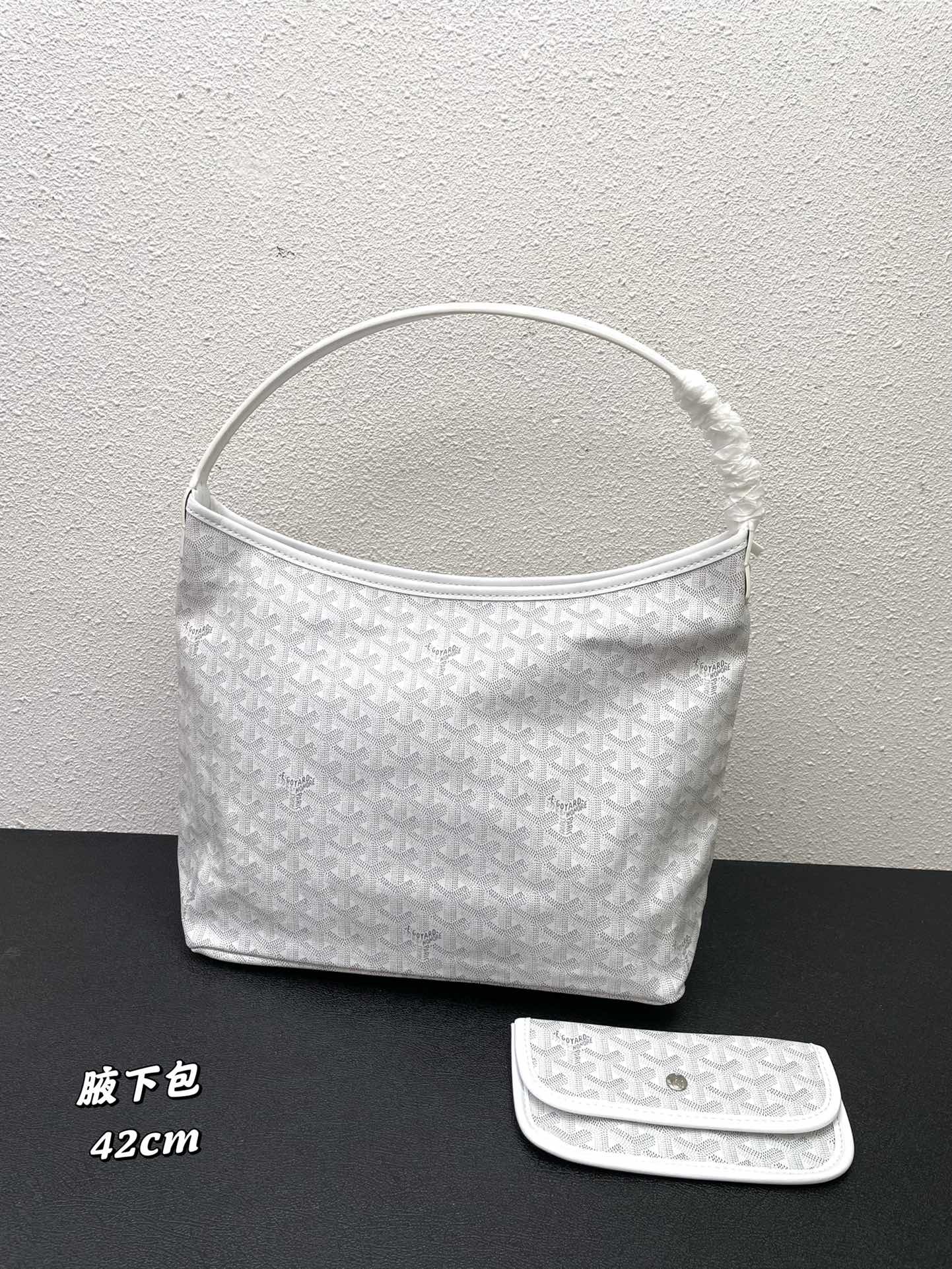 GYD Artois PM 42cm White GYDine Canvas - Bag - Image 3