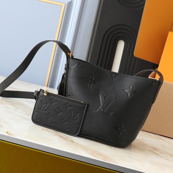 LV New Wave Multi Pochette - Bag